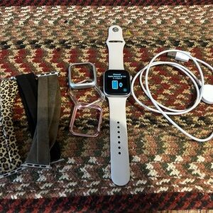 Apple Watch and accessories 44mm series 4